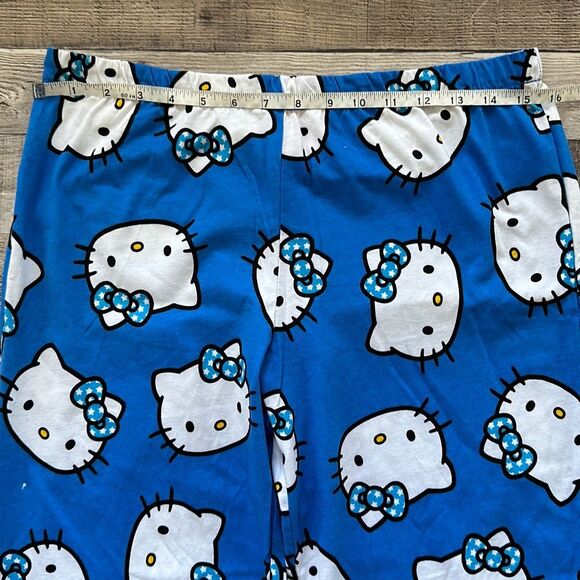 NWT Hello Kitty Blue Capri Pajama Pants | M - Picture 8 of 8